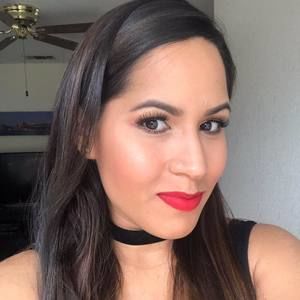 Meet your Posher, Sophia